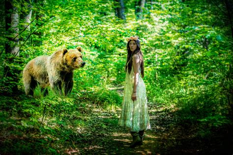 bear girl|Top Free Bear Girl Backgrounds